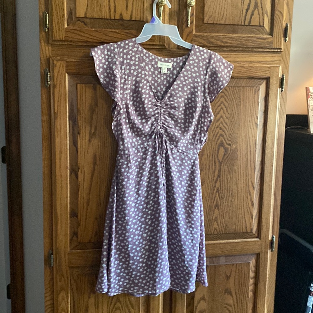 Spring lilac dress with small floral print. Gathered with tie at top in front